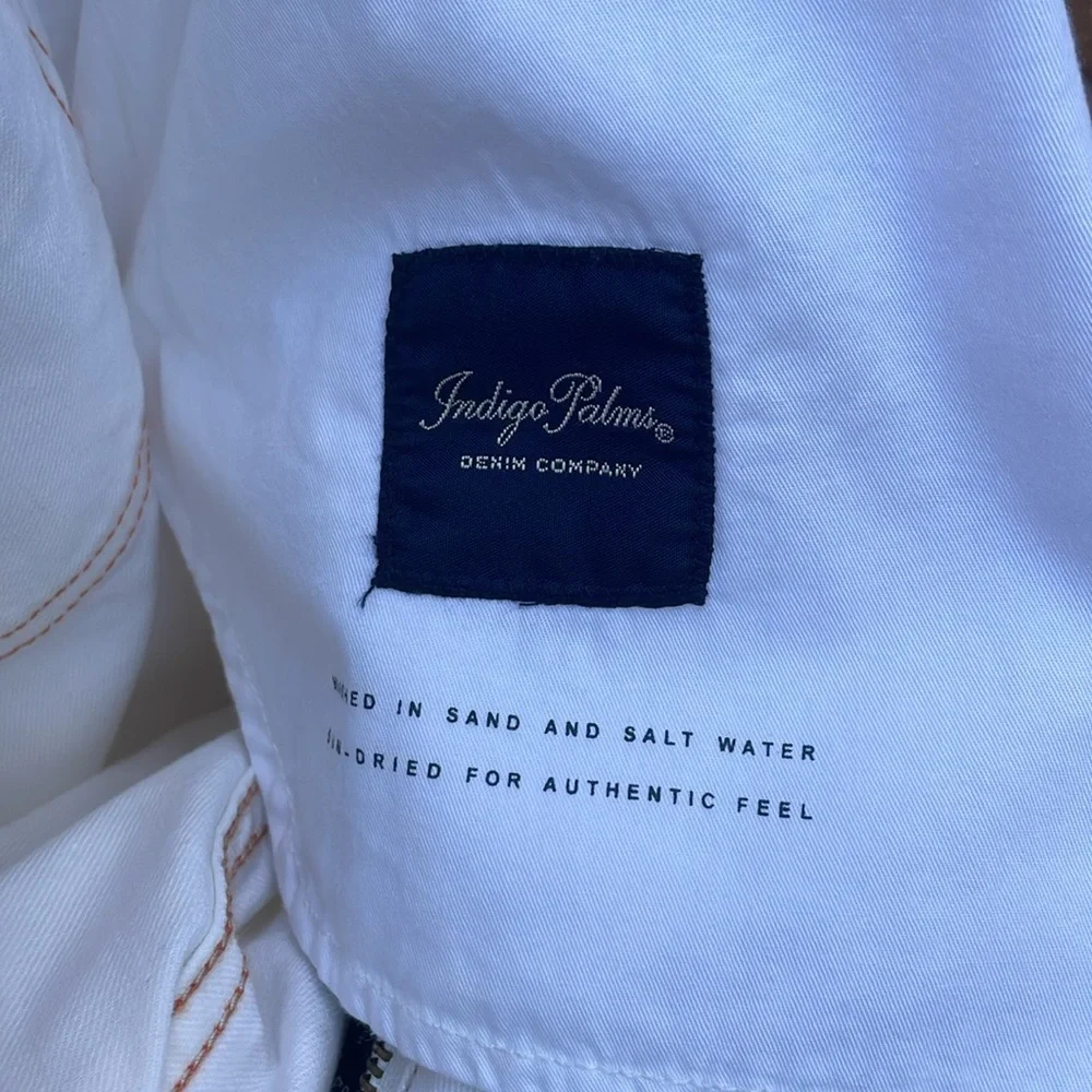 Indigo Palms White Jeans w Brown Contrast Stitch 🤍